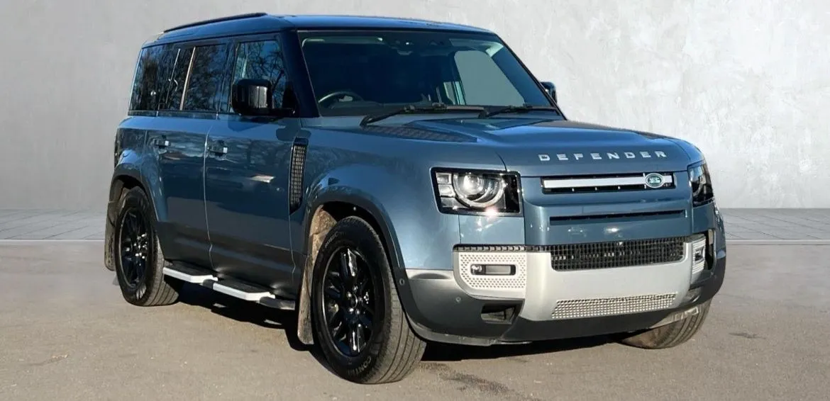 LAND ROVER DEFENDER ESTATE D250 HSE 2024