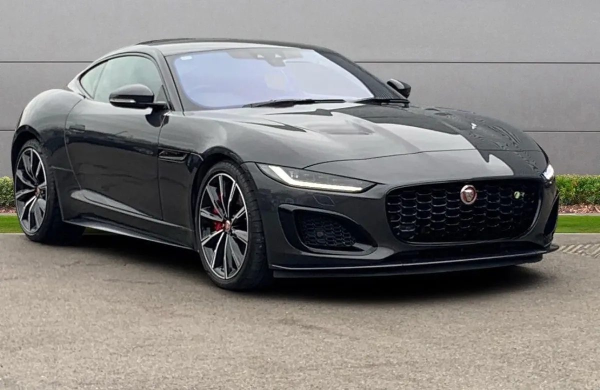 JAGUAR F-TYPE V8 R COUPE 575
