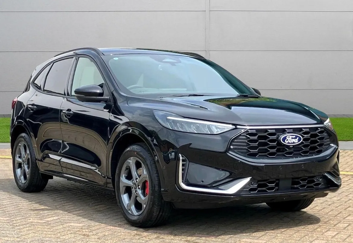 FORD KUGA 1.5 ECOBOOST PLUG-IN HYBRID 150 TITANIUM