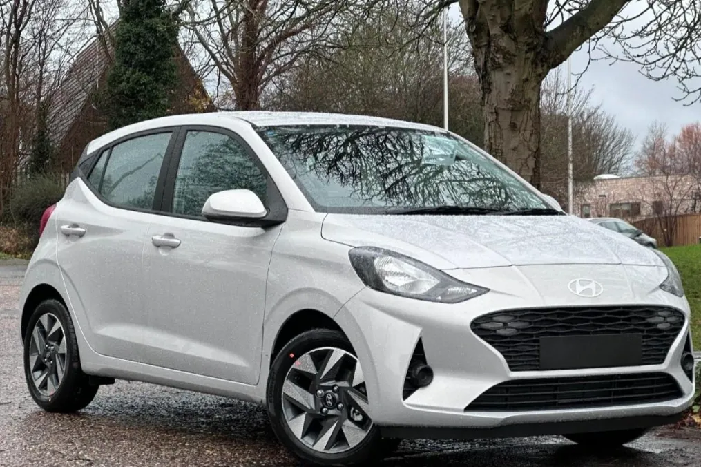 HYUNDAI i10 ADVANCE 1.0 63PS