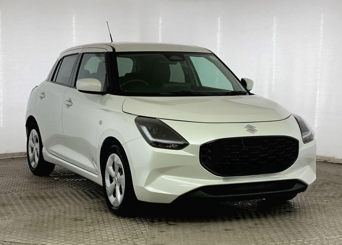 SUZUKI SWIFT MHEV MOTION 1.2 2024