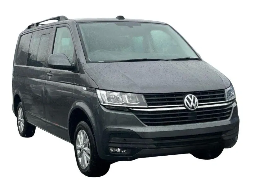 Volkswagen Transporter Kombi T28 SWB 150 Highline 2023